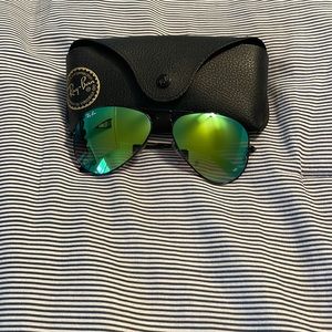 Ray-Ban Mirrored Aviators